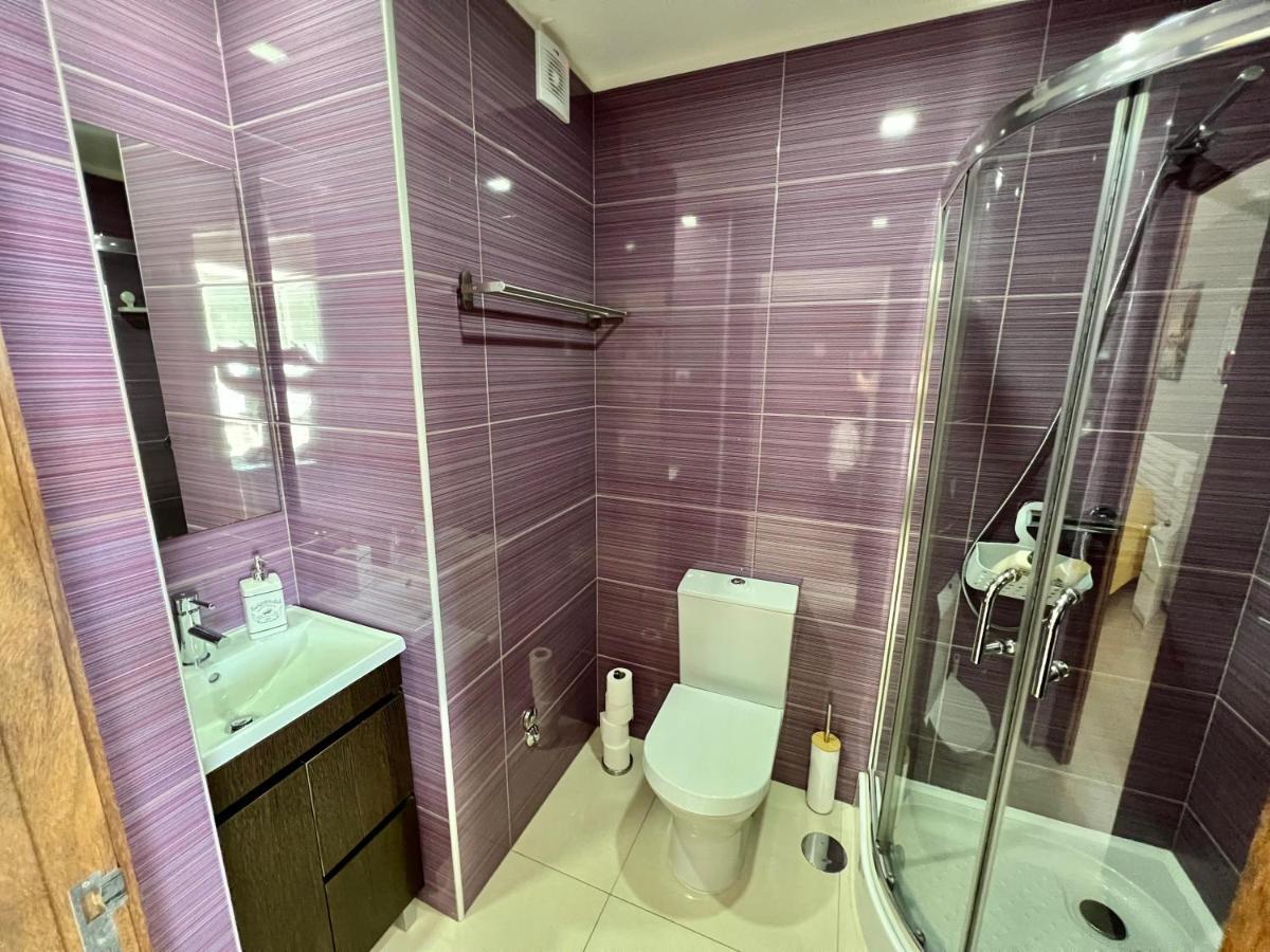 Quarto Privado E Entrada Independente Com Aquecimento E Terraco - Vila Verde Centro Braga Exteriör bild